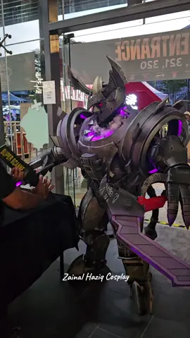 Thamuz Security Check 🗿 at MLBB M6 #cosplayermalaysia #cosplayers #cosplayer #mlbb #mlbbcosplay #thamuz #thamuztiktok #thamuzcosplay #serbuheromlbb #showmeyourrank #MobileLegends #MLBB #MLBBCosplay #CommunityHero #MoontonStudentLeader #m6