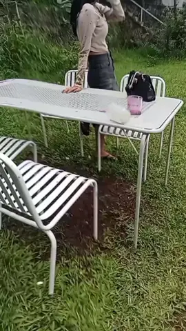 sampe suara saya gemeter gak tau harus kaya gimana