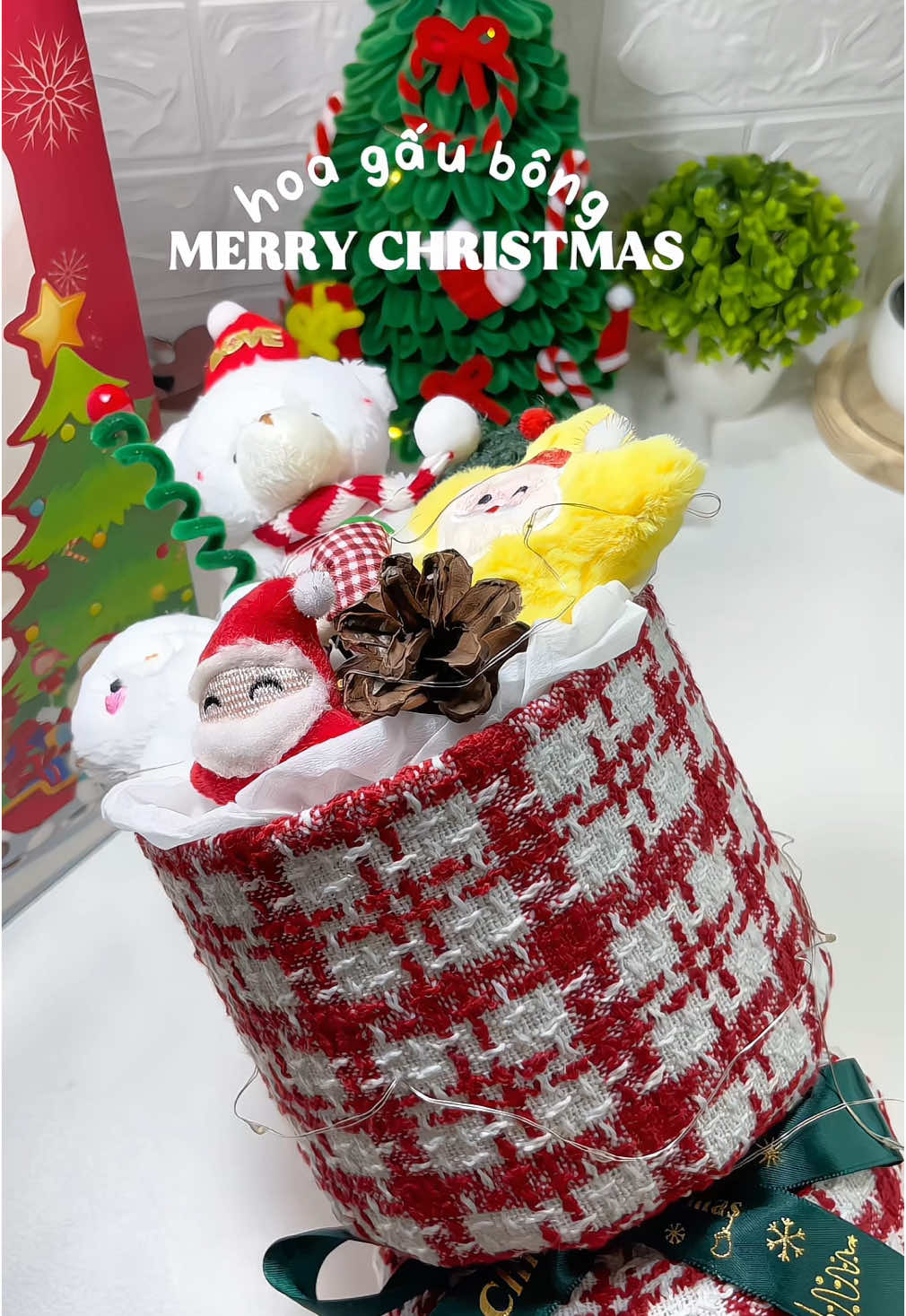 Bó hoa gấu bông noel siu xinh cho nàng #merrychristmas #giangsinhanlanh #giangsinh #christmas #noel #hoagaubong #tiktok #xuhuong #fyp #review #viral 