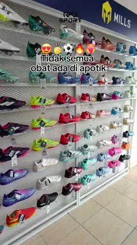Bener gak nih? 🤭 #radsport #radsportkarawang #tokosportkarawang #sepatubola #keren #foryou #foryoupage #fyp #fypage #football #karawang #viral 