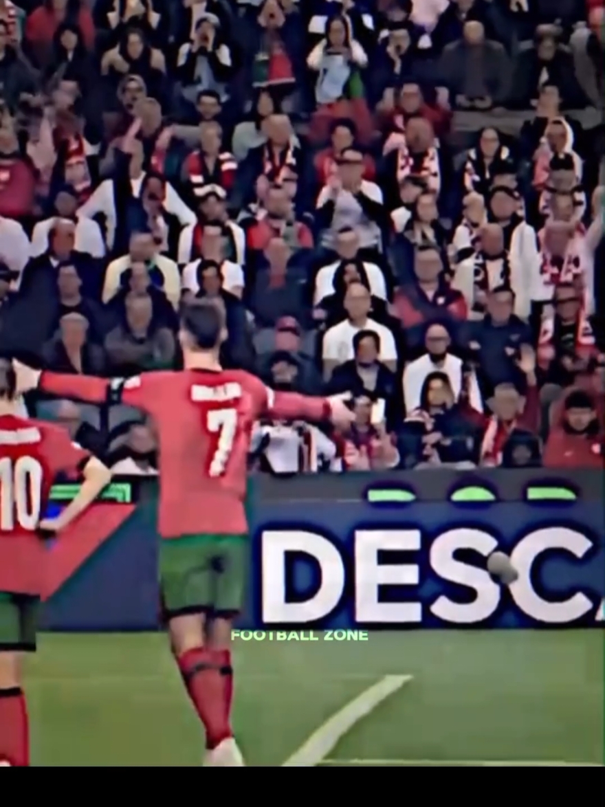 রোনালদোর এক হোংকারে পুরো স্টেডিয়াম কাপে cr7🇵🇹🐐🔥#cr7 #cristianoronaldo #reaction #refree #viralvideo #fyp #viral #foryou #foryoupage #trending #shorts #2024 