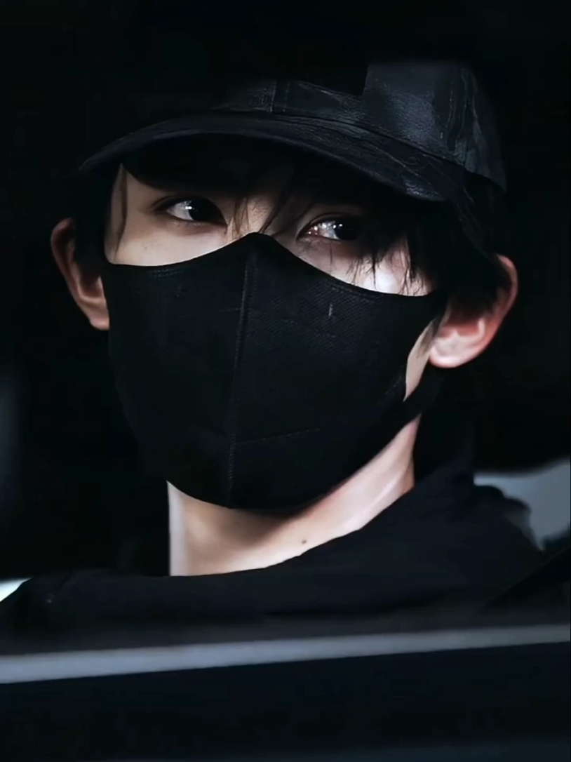 #shenhaonan申浩男 #申浩男 #เสินฮาวหนาน #thânhạonam申浩男 #thânhạonam 申浩男 #เธรด #เธรดคลั่งรัก #เทรนด์วันนี้  #หนังจีนสั้น #ผู้จีนงานดี #ผู้จีนหล่อบอกต่อด้วย #มินิซีรีส์จีน #aktorchina #shortdrama #ceo #Drama #ซีรีย์ #ซีรีย์จีน #แนะนําซีรีย์ #อย่าบล็อค #อย่าปิดกันการมองเห็น  #phimngantrungquoc #fypシ #fypシ゚viral🖤tiktok  #พระเอกจีนหล่อ #เหล่ากง #aktorchinatampan #ผู้จีนงานดีย์🇨🇳🇨🇳