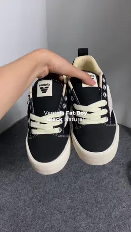 Yang join live dapat diskon! #ventelafatboy #ventelashoes #sepatulokal 
