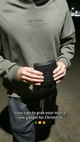 Hey! My night vision is a cool way to see the night. 😎#foru #dealsforyoudays #fyp #nightvisiongoggles #nightvision #Chritsmas #Tech #gift #tiktokmademebuyit #technology 