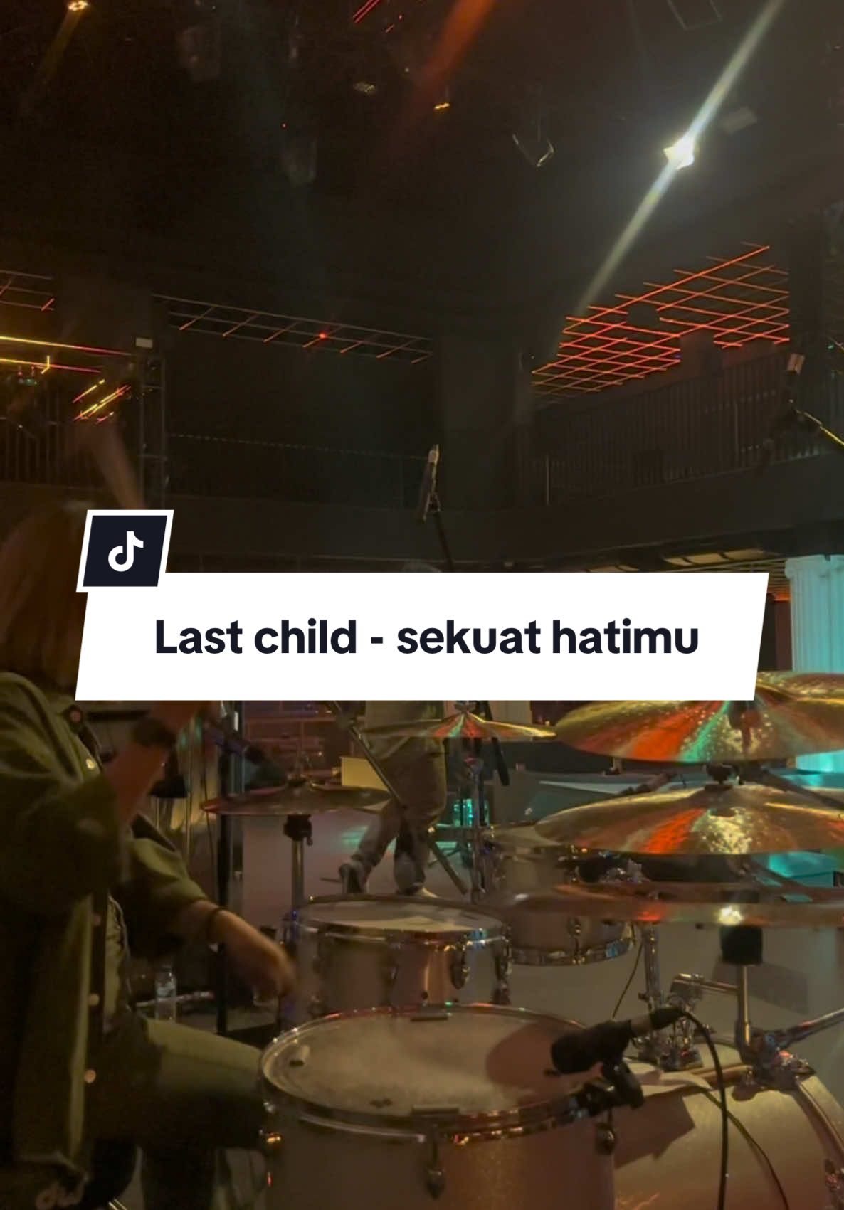 Perempuan tidak bercerita tapi ????? …. #kingdocymbals #kingdo #cymbal #drummergirl #femaledrummer #fyppppppppppppppppppppppp #drummerindonesia #bandcafe #coverdrum #drummergokil #lastchild #sekuathatimu 