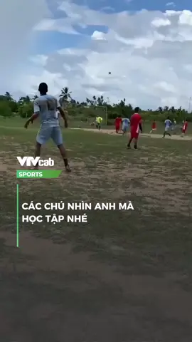 Các chú nhìn anh mà học tập nhé #thethaomoingay #tiktokviral #vtvlive #vtvlivethethao #vtvcabsports #funny #theodongthethao #sportsontiktok #dhn