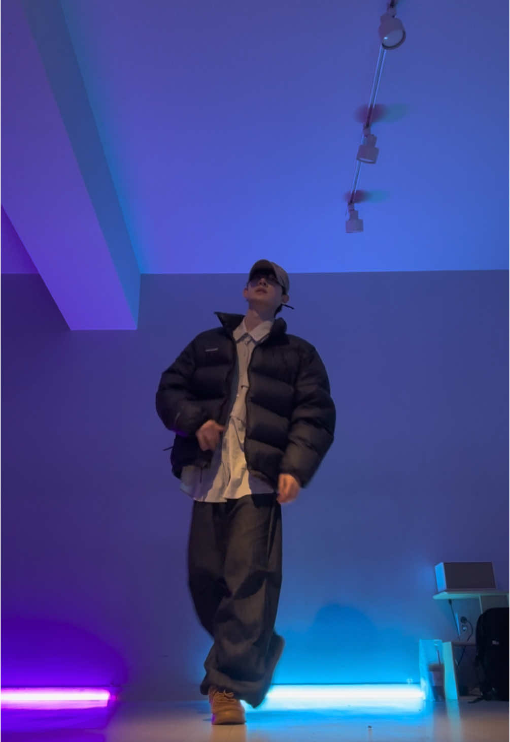 몸이 굳어버린게 느껴진다..🤦🏻‍♀️ DC) @J2ssy  #coverdance #badalee #일상 #추천 #fyp #dance 