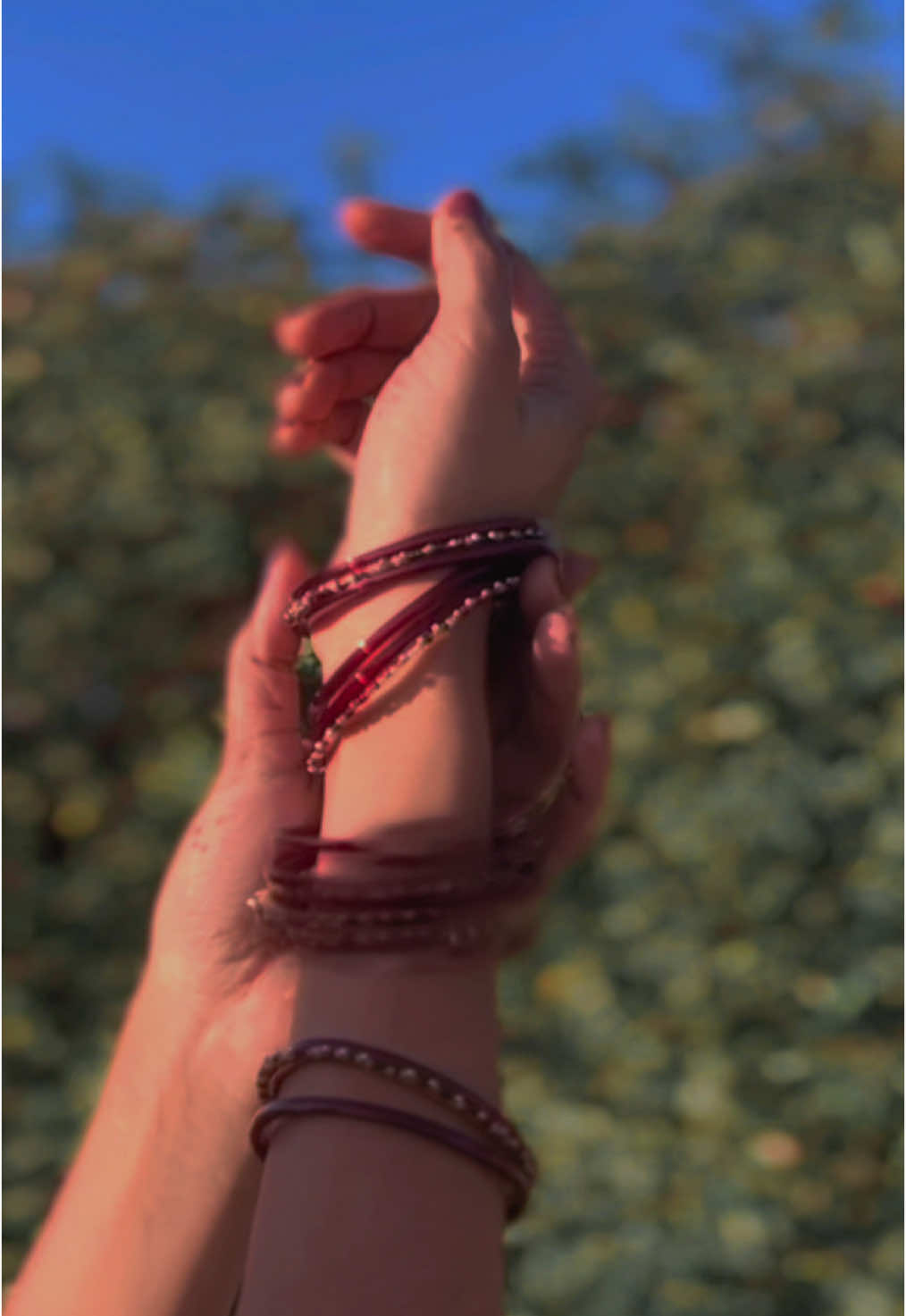 প্রতিটা মেয়েকেই তার মায়ের শাড়ি তে পরীর মতো লাগে🥹🥹❤️#trending #bdtiktokofficial #foryoupage #trendingvideo #foryouplz #fypシ゚ #viralvideo #viral