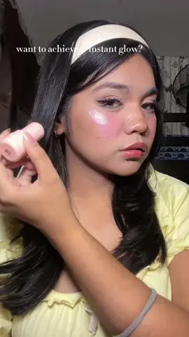my most favorite highlighter this year! 😩💗 #highligthertutorial #highligterhackmakeuptutorial #saceladyhighlighter #glowinghighlighter #fyp #foryou 