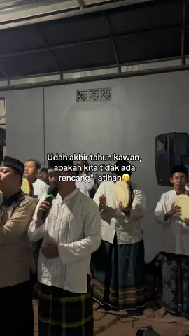 Sepi banget di grup soalnya🙃 #anakhadroh #fyp 