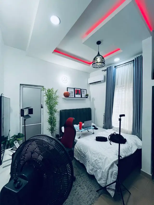 #bedroom #setup #workspace #homedecor #roomdecor #roominspiration 