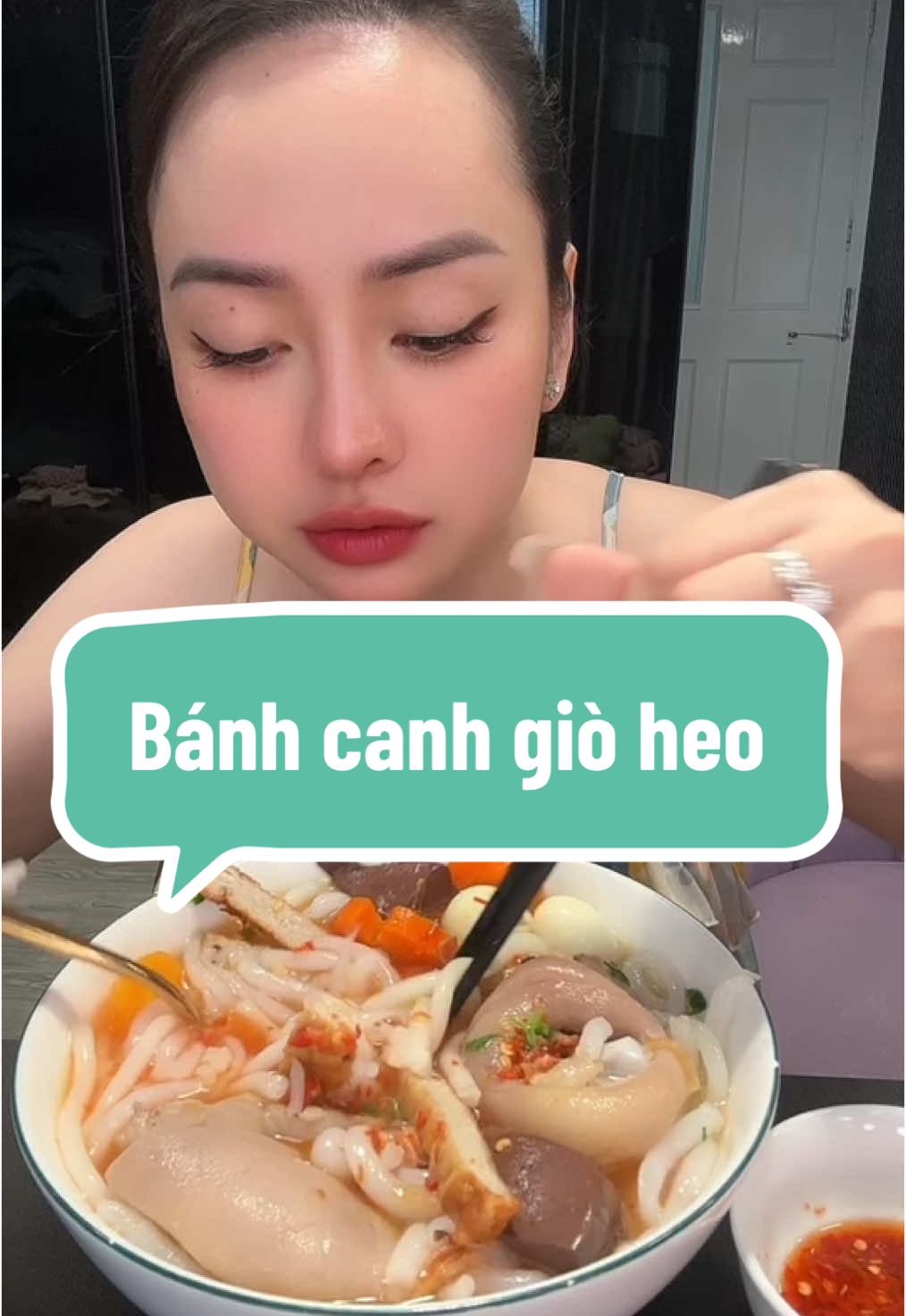Hnay nhà Oanh nấu banh canh ạ #xuhuong #mukbang #ancungtiktok 