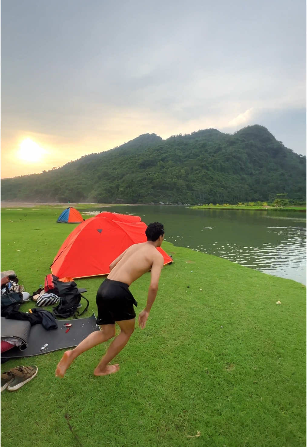 RENANG WITH VIEW 🍃 . . . . #trenggalek #fyp #pantaikebo #pantaikebomunjungan #trenggalek24jam #trenggalek_hitz #viral #nature #pesonaindonesia 
