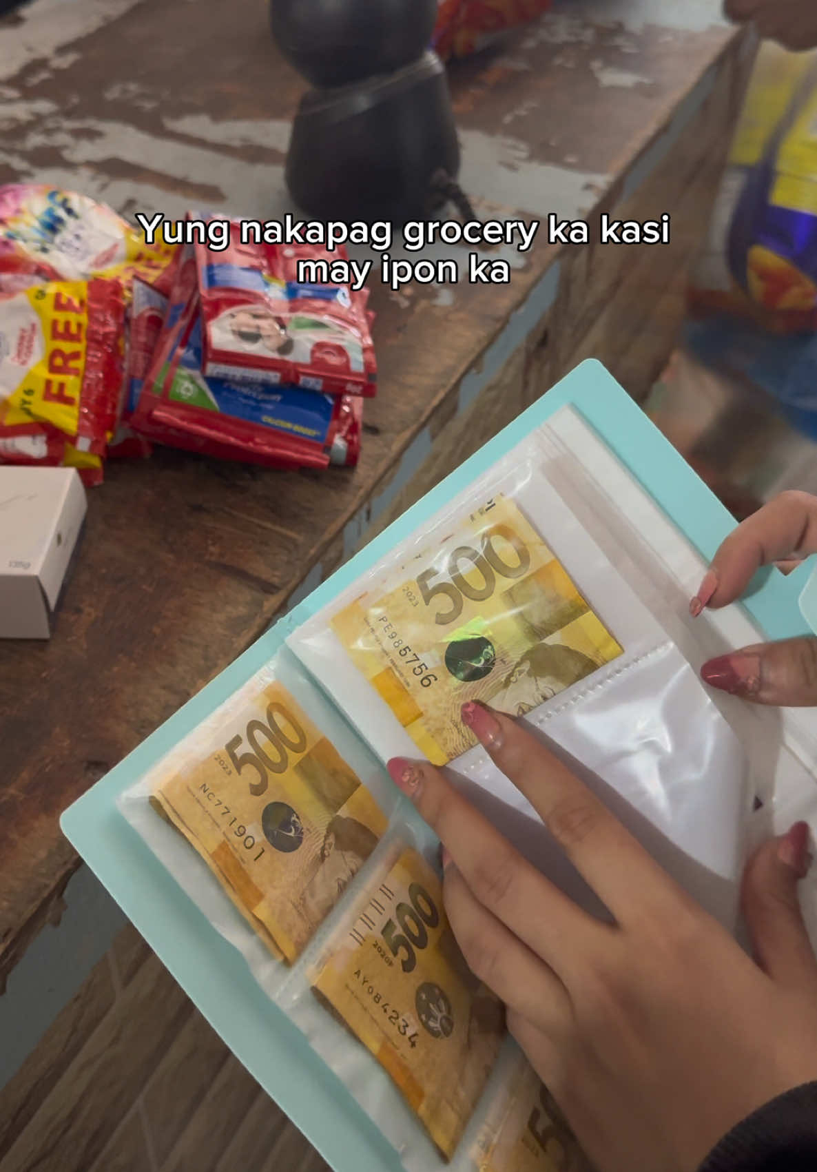 Talagang dinala yung ipon challenge album hahaha #iponchallenge #moneyalbum #fyp 