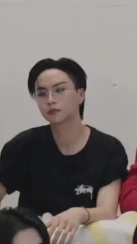 พี่จั๋งใส่แว่น เล่นกับใจเกิน#จั๋งธีร์ #bus 