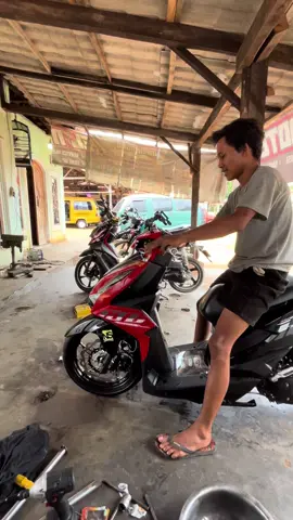Org nya mana😭 