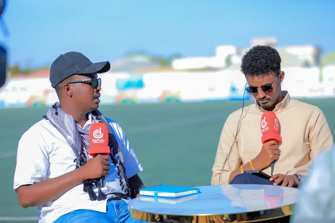 @Jama Deperani  @Diini mohamed Dahir ✪🇸🇴  @Ahmad Qurkavic 