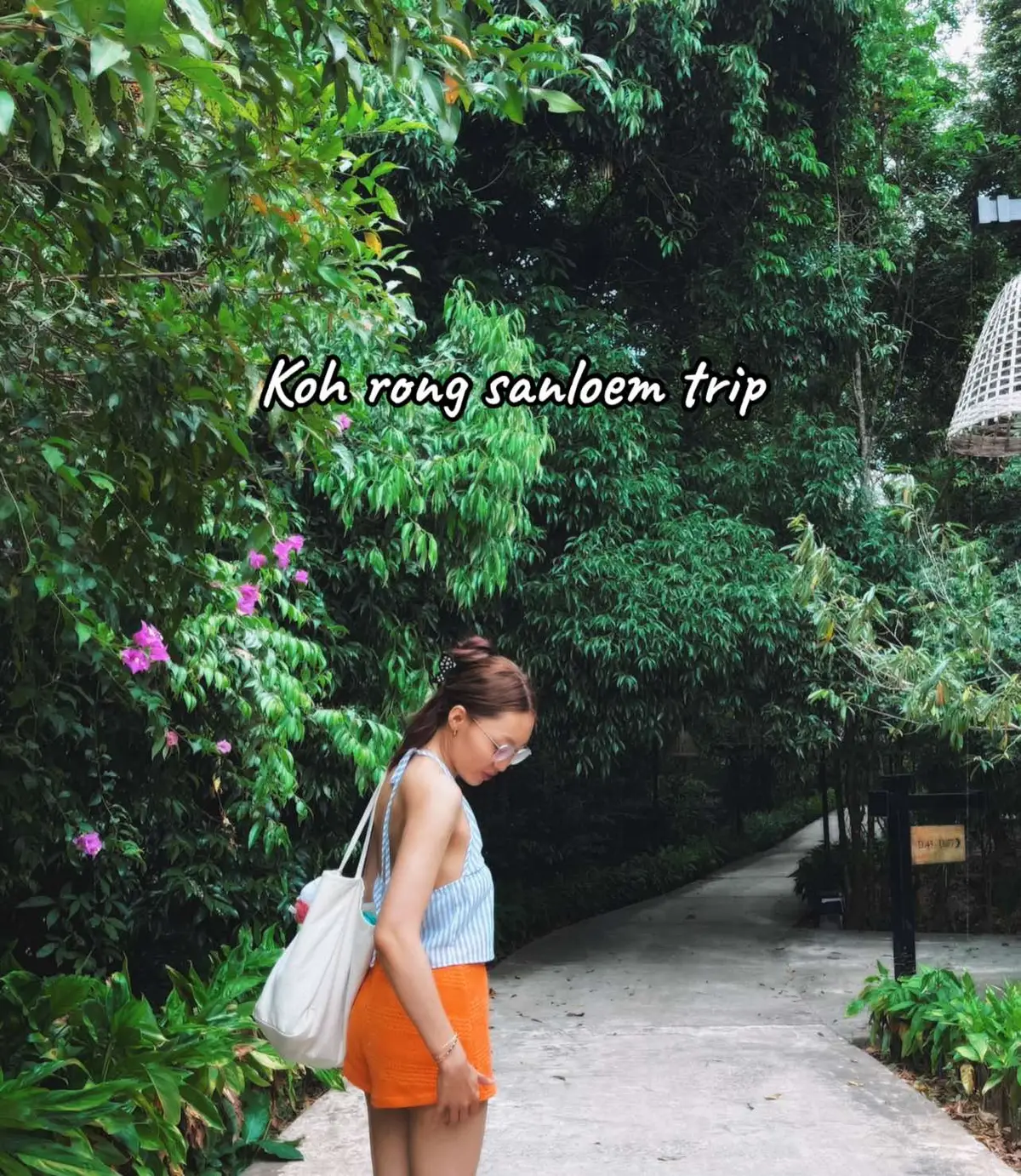 It sadden me that i didnt get to explore phum 23 cuz the weather was too bad…its too windy, the boat taxi refuse to bring us there. So, we decided to rent a motor to lazy beach which is not rec 😆 the road is for trekking not for vehicle (was so adventurous, we got lost in the forest and had some issue with motor🙂‍↔️). However, i cant denied the beauty of saracen bay beach. The sea view was breathtaking 💗 the resort where we stayed is 10/10💪. Had such a memorable trip with my mamos…will definitely go back next time 🥰 #beachvibe #kohrongsamloem 