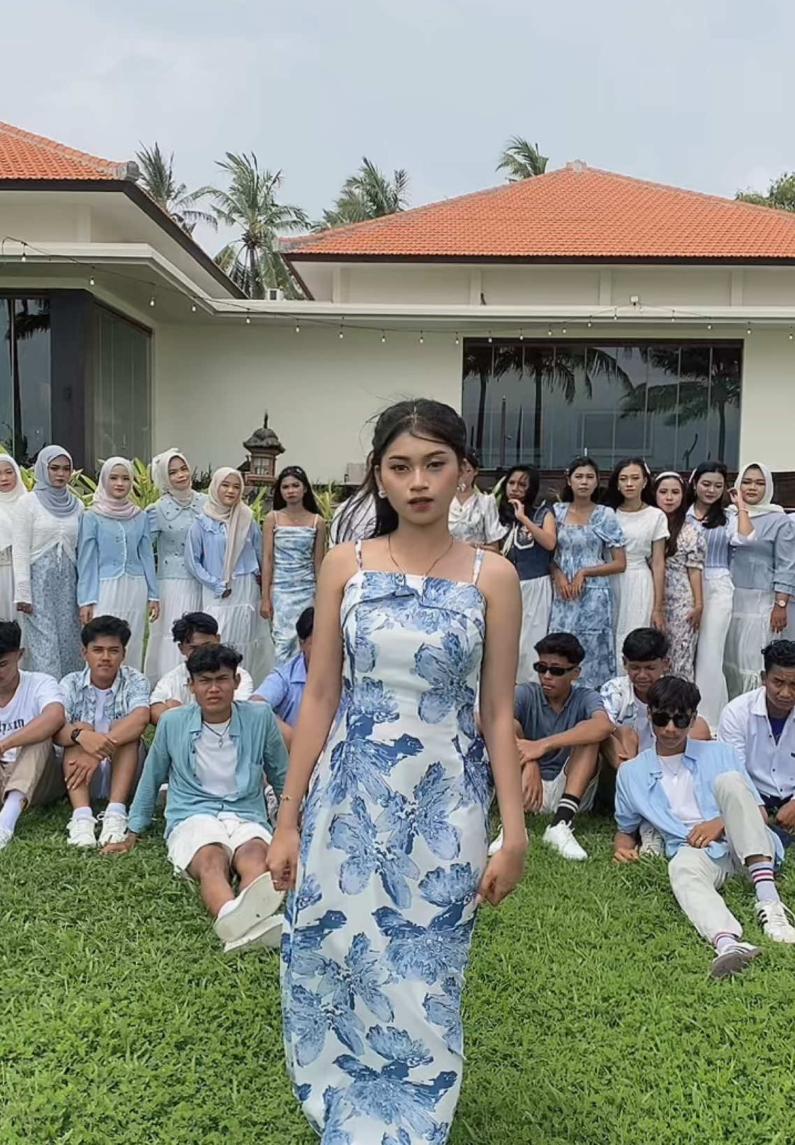 yearbook summer photo seasion 🌸🍃  #yearbook #memore24 #smanpur #Summer 