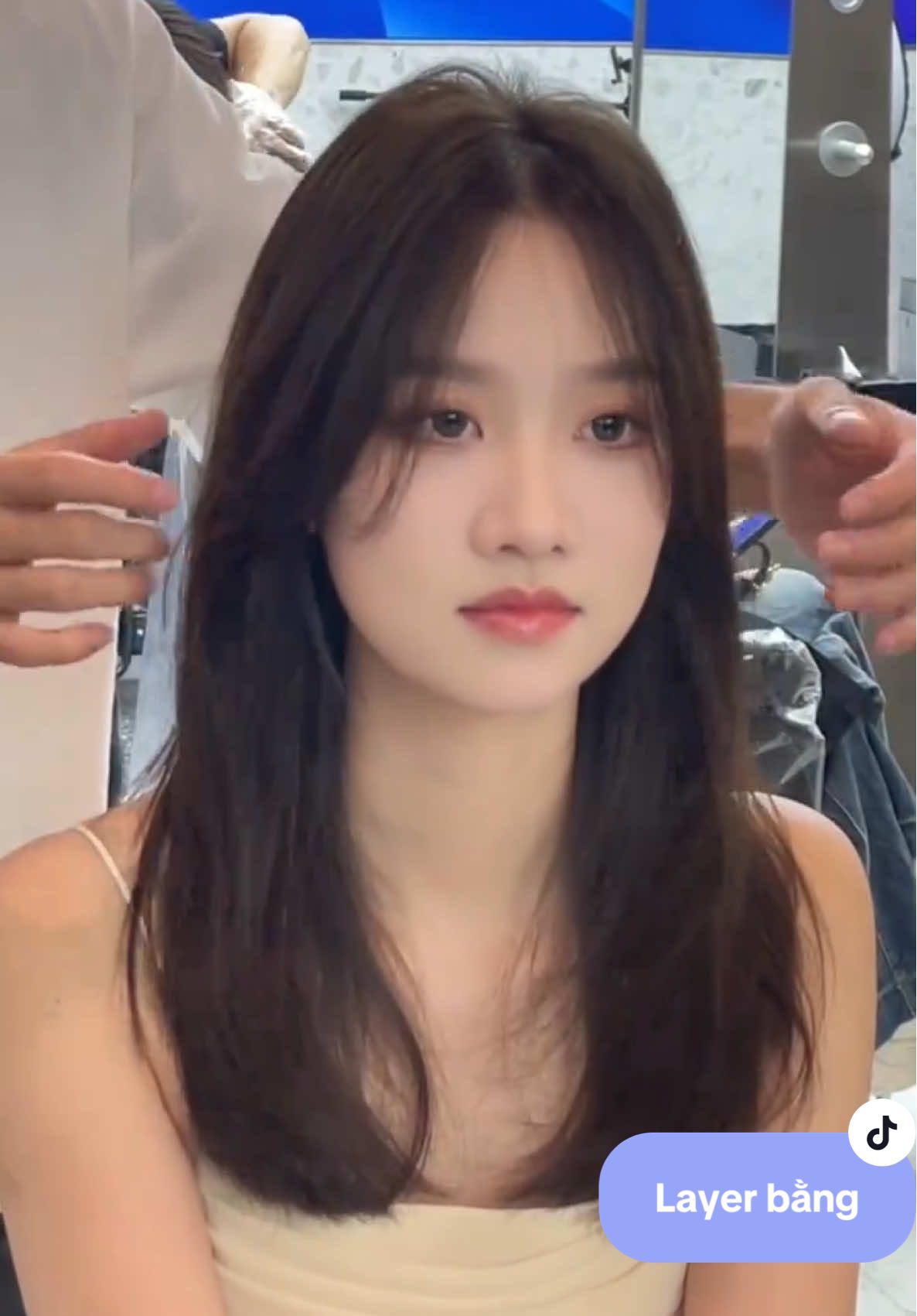 Mẫu layer bằng cho chị em nào không thích tầng nhiều đây ạ #xuhuong #minhrhairquan7 #layeredhaircut #layerbằng #layervuông #layerngangbầu #máibay #nâulạnh #salonquan7 #salontocquan7 
