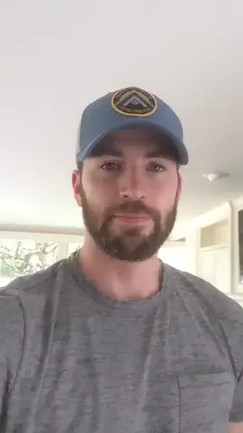 advent day 16 Chris Evans doing 22 push up challenge with dodger help  #chrisevans #cevans #chrisevansfans #chrisevansedit #dodgerevans 