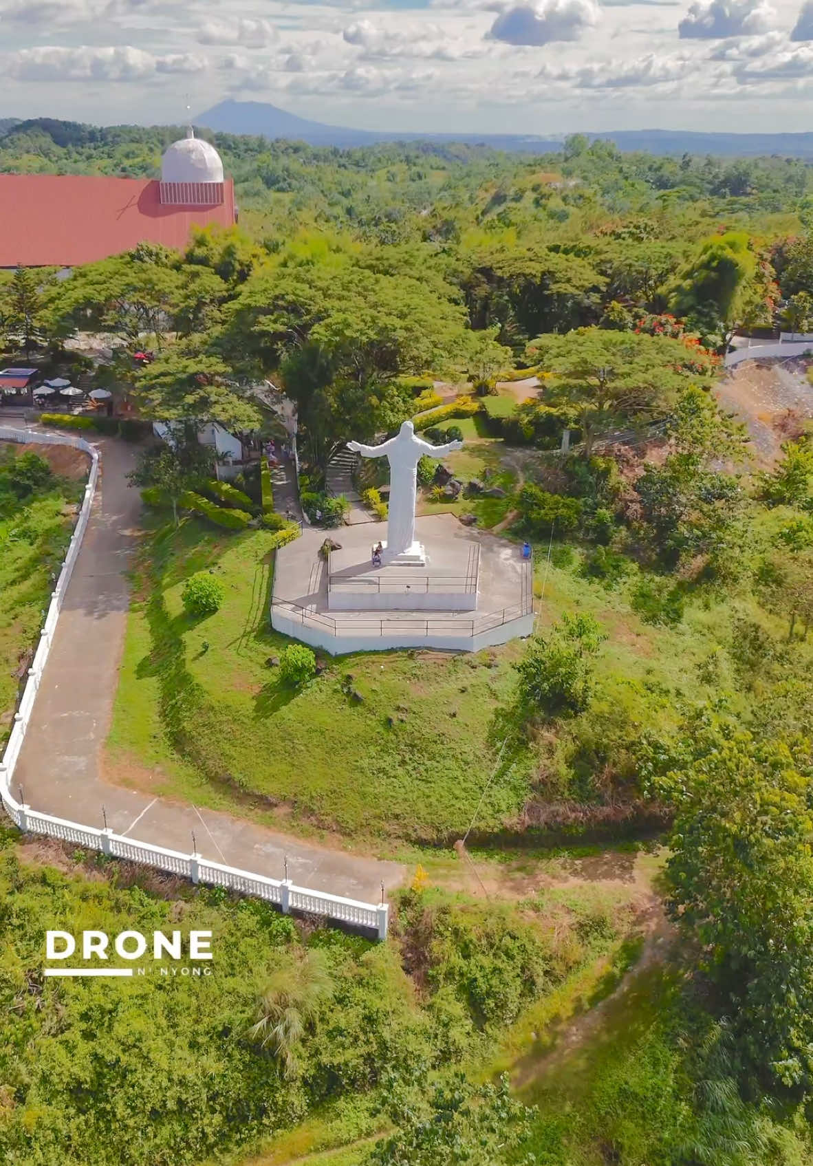 Monasterio de Tarlac #fyp #drone #dji #tarlac #monasteriodetarlac 