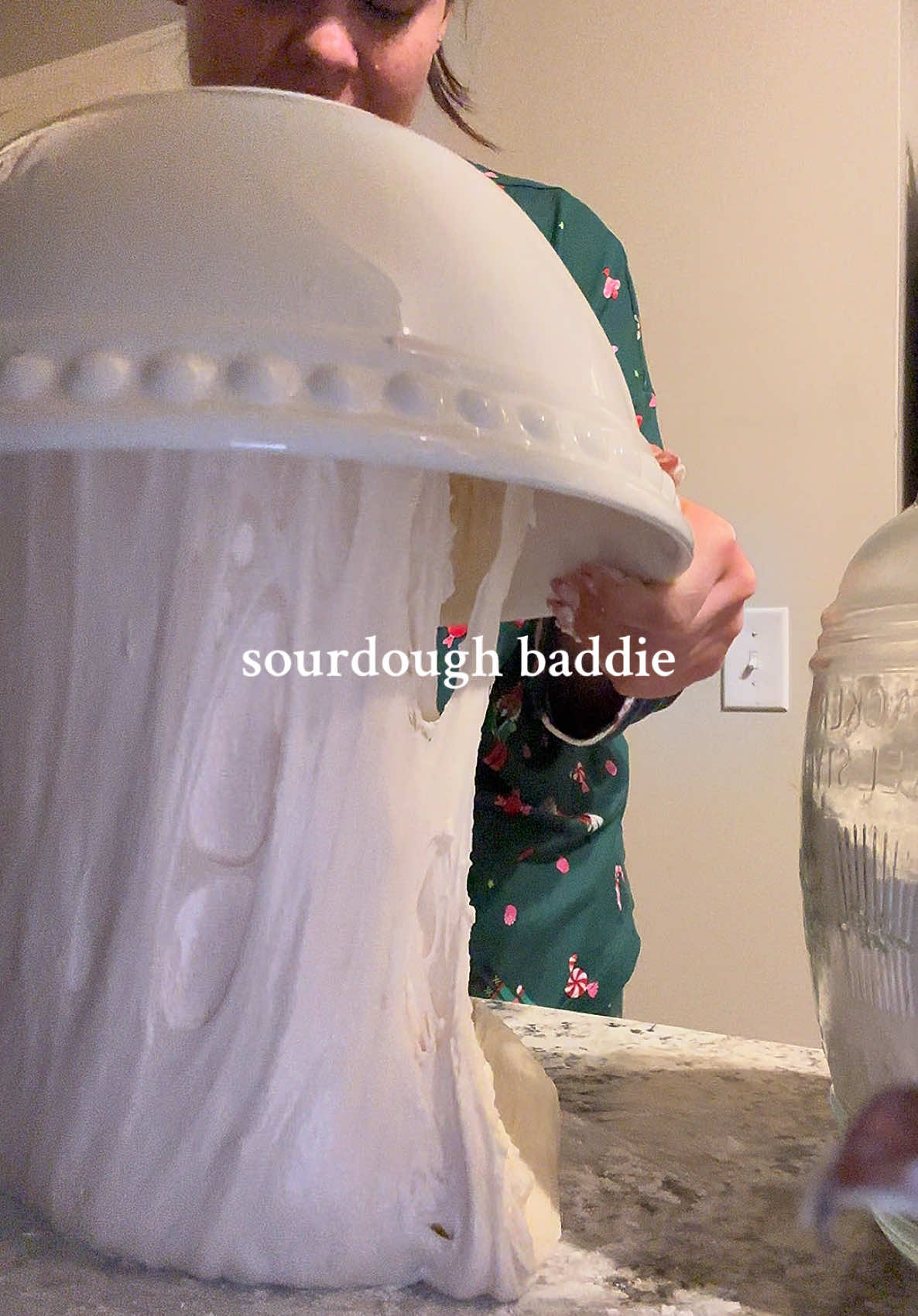 bonnie bread thic #fypシ #fyp #sourdough #bread #baddie #lol #trendingsong #viralvideo 