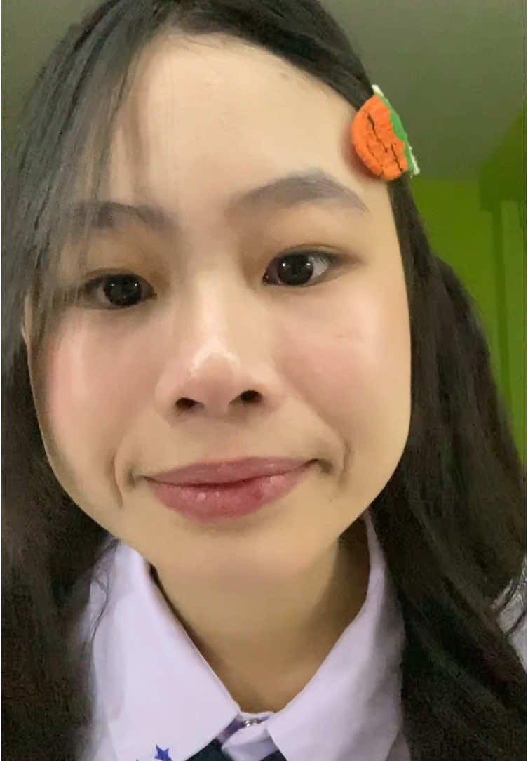 หน้ามึนมากก แต่เพื่อนบอกว่าผมหอมก็ดีใจละ ♥️😝 #นะโมมิ56 #graceandglowth #ฟีด #แมสเถอะ #เบียว 