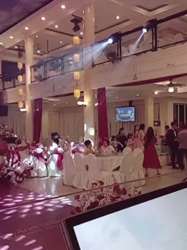 Wedding day Andri & Evi Venue : #kelongshangrilarestaurant  lighting : #Maw'slighting #weddingday #chinesewedding #fyp 