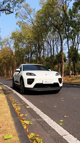 2025 new Porsche Macan EV #porsche #porschemacanev #macanev #macan #evcar #electriccar #fyp #pheporsche 