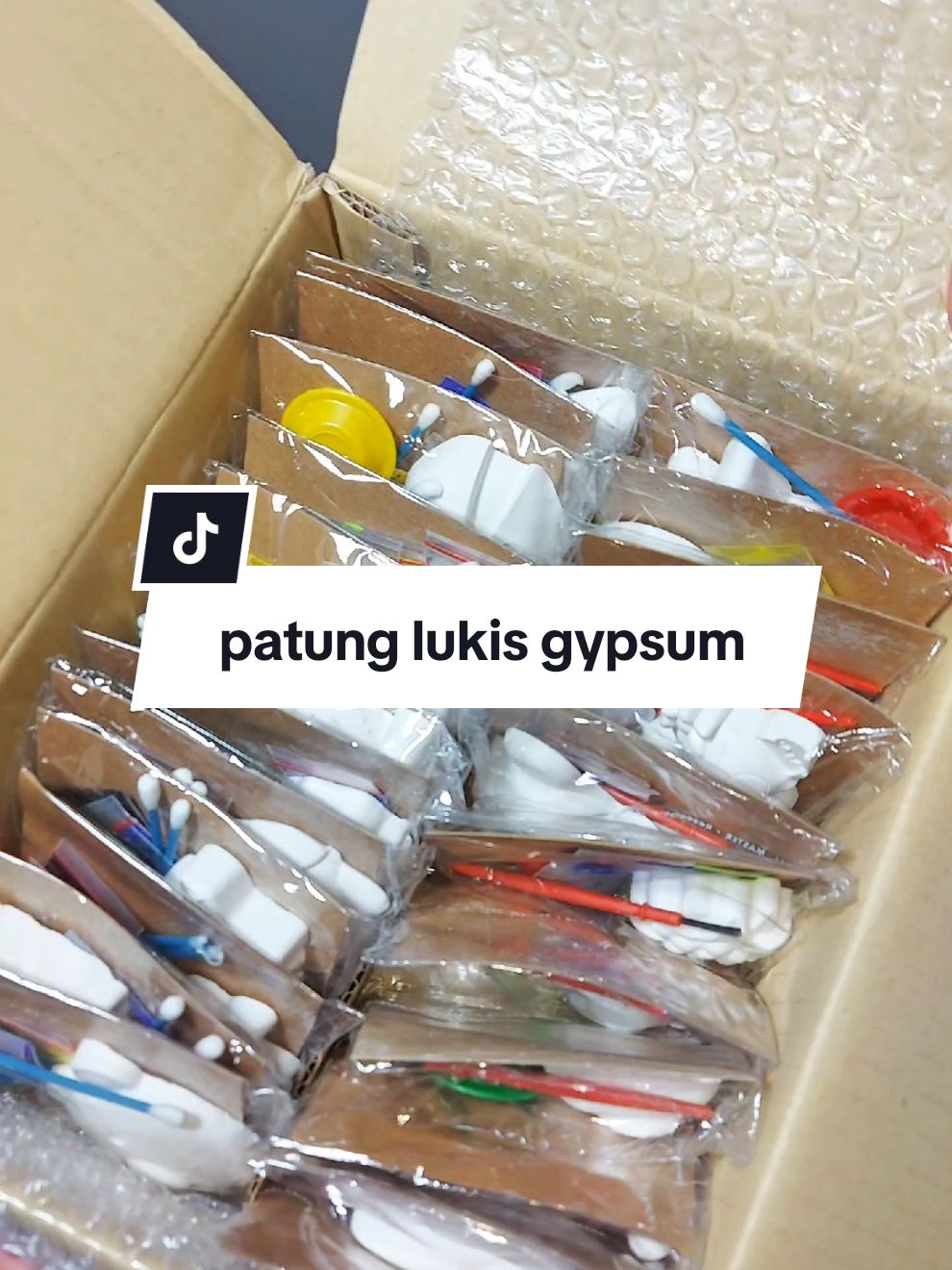 Membalas @rowrry_alpaja patung lukis gypsum 24pc cuma 30ribuan #patunglukis #patunggypsum #patunglukisanak #patung #patungmewarnai #melukispatung #lukispatung #fyp #megaguncang1212 #cuantanpabatas 