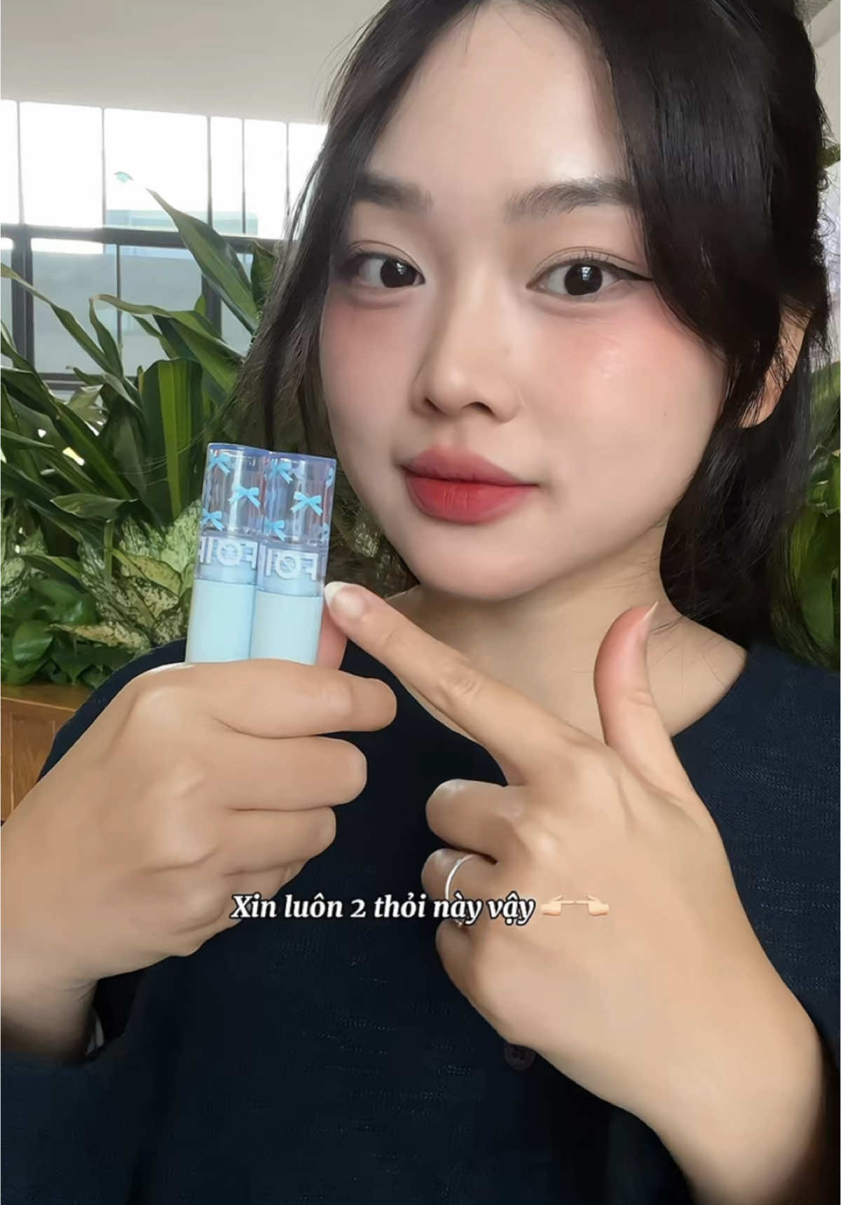 Nhấn phím 1 để Pon trả son cho em gái (hoặc không) #BeautyTok #foifblurtint #foifvn #sonhocsinh 