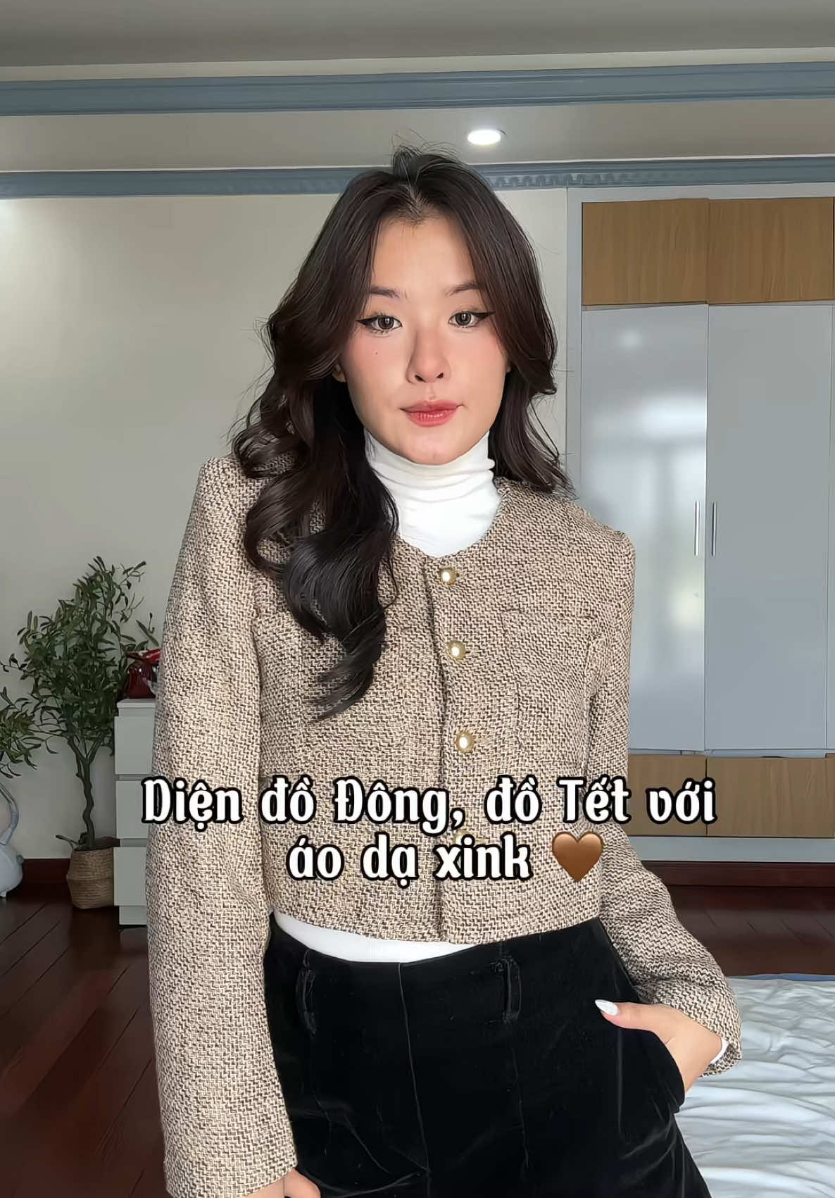 Phối đồ Đông, đồ Tết xink với dạ dạ tweed 🤎✨🌸🧏🏻‍♀️ #xuhuong #mixandmatch #aoda #dotet #aokhoac #phoidodep #mihohouse 