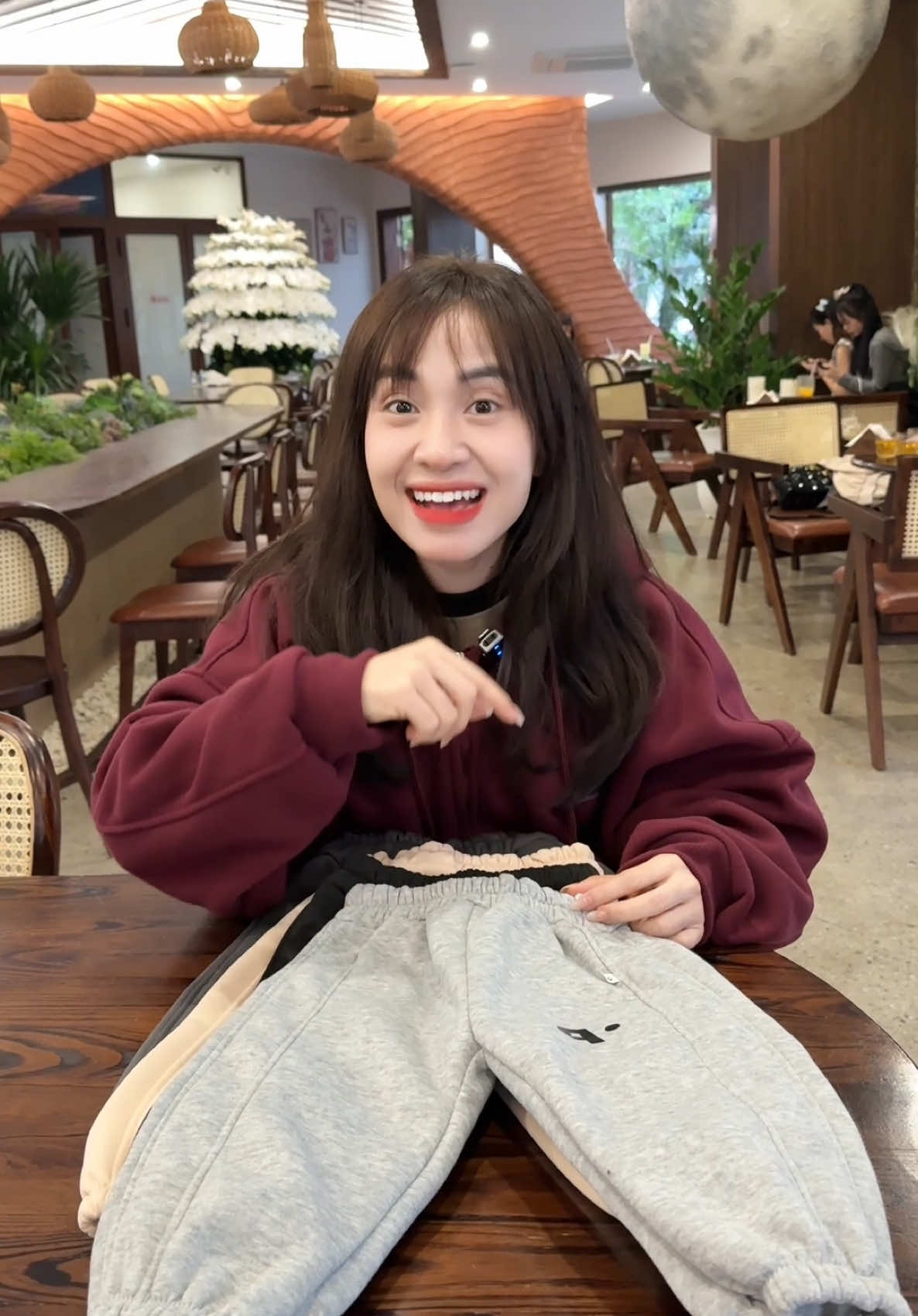 Thời tiết chuyển lạnh rồi #thoitrangchobe #quannichobe 