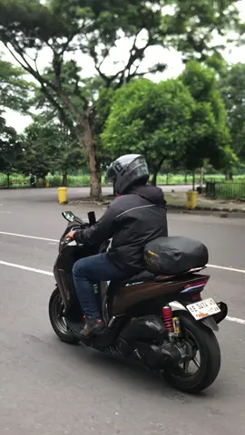Riding tipis