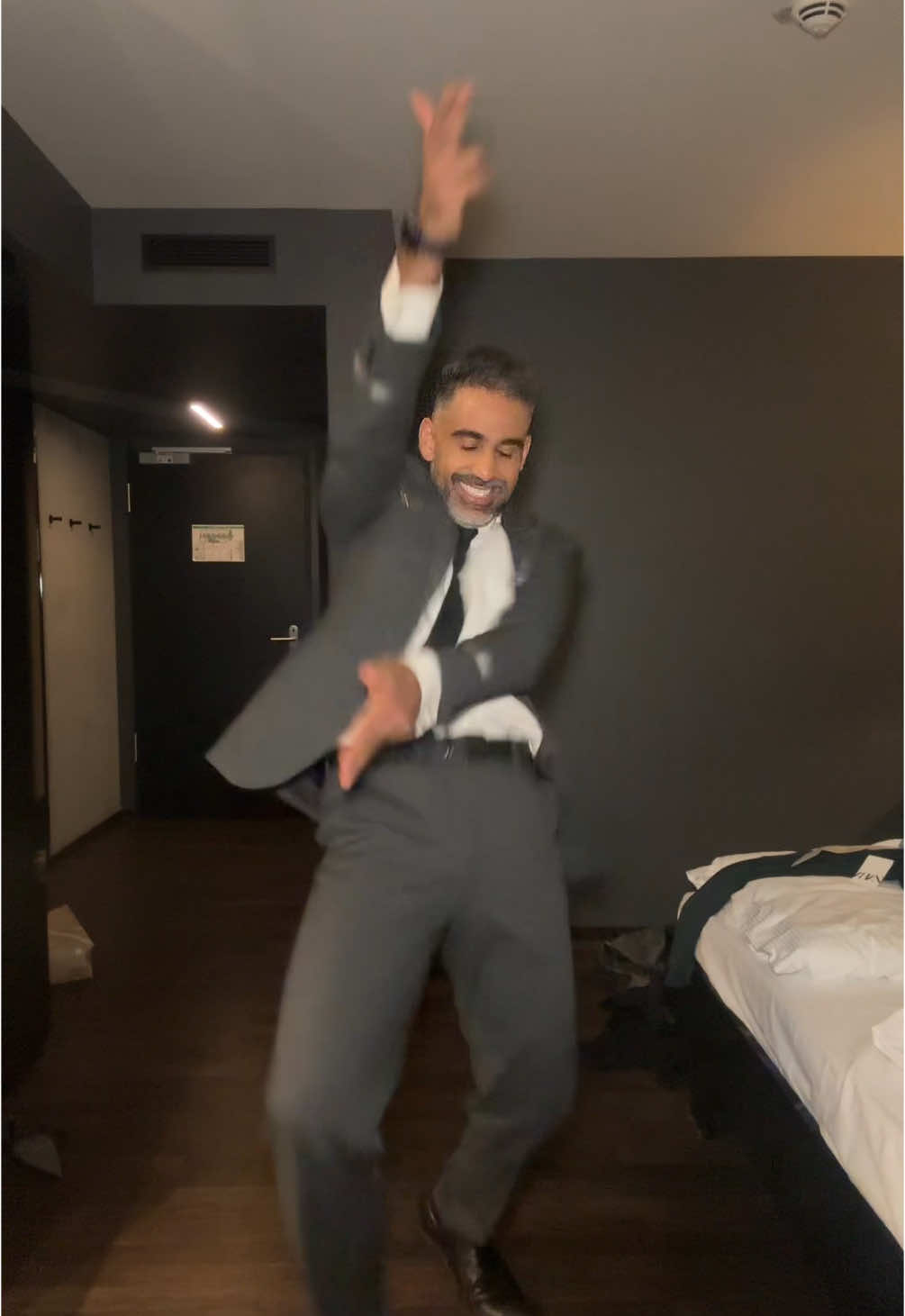 i love this song 🤍 #suit #uniform #dance #dancechallenge #bababad #dc tag pls 