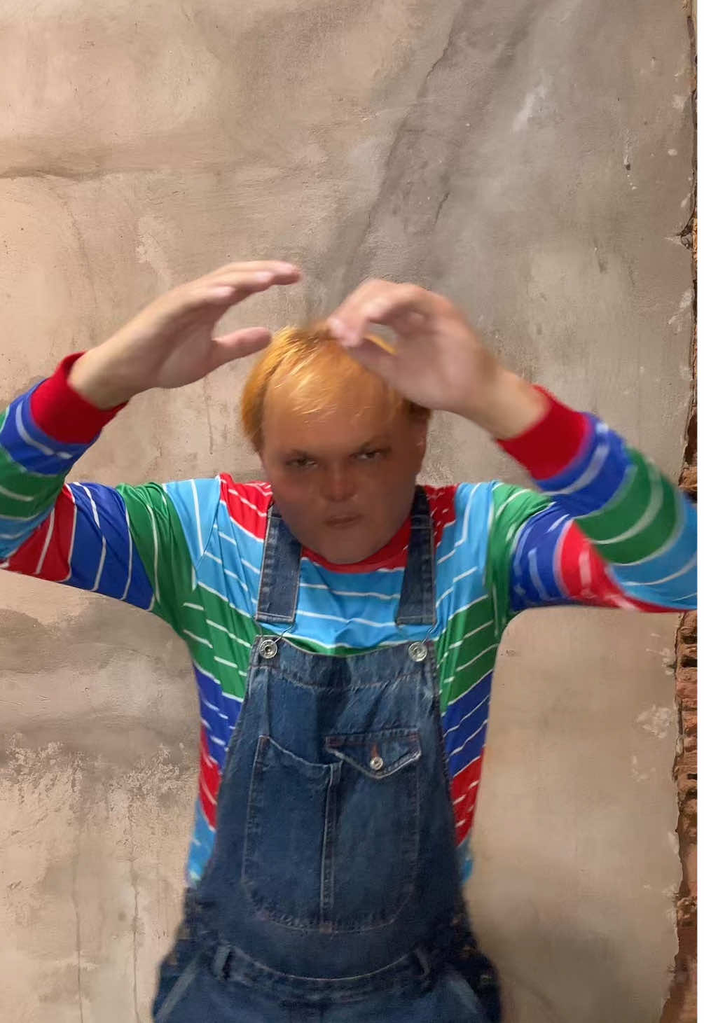 O chucky entrou na dancinha kkkk. #viral #chuckybrasileiro #humor #tiktok #fyp 