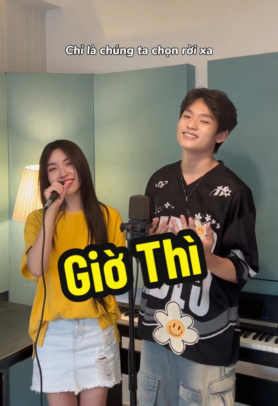 Chị em tui song caaa @Trường Linh Bùi 🎤🎤 Giờ Thì - Bùi Trường Linh Bùi Trường Linh & Vy Vy Cover #VyVy #Giothi #BuiTruongLinh#cover #xuhuong #songforyou #fyp