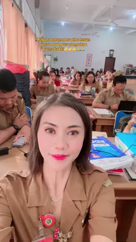 #rapatguru #rapatdewanguru #rapatdewangurudanstaf #rapatdewanguru👍 #rapatakhirsemester #rapatakhirsemesterganjil #rapatkenaikankelas 