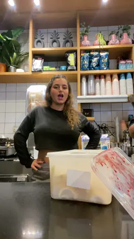 הוא קצת פיספס#אפשרלמות? #ביגה #זונהזהדרךהחיים #פירותקפואים #התפטרנו 