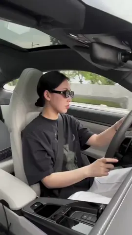 Bi kịch của cuộc đời là chúng ta già đi quá sớm và khôn ngoan quá muộn🌹.#carreview #xh #fyp #porsche #xuhuong 