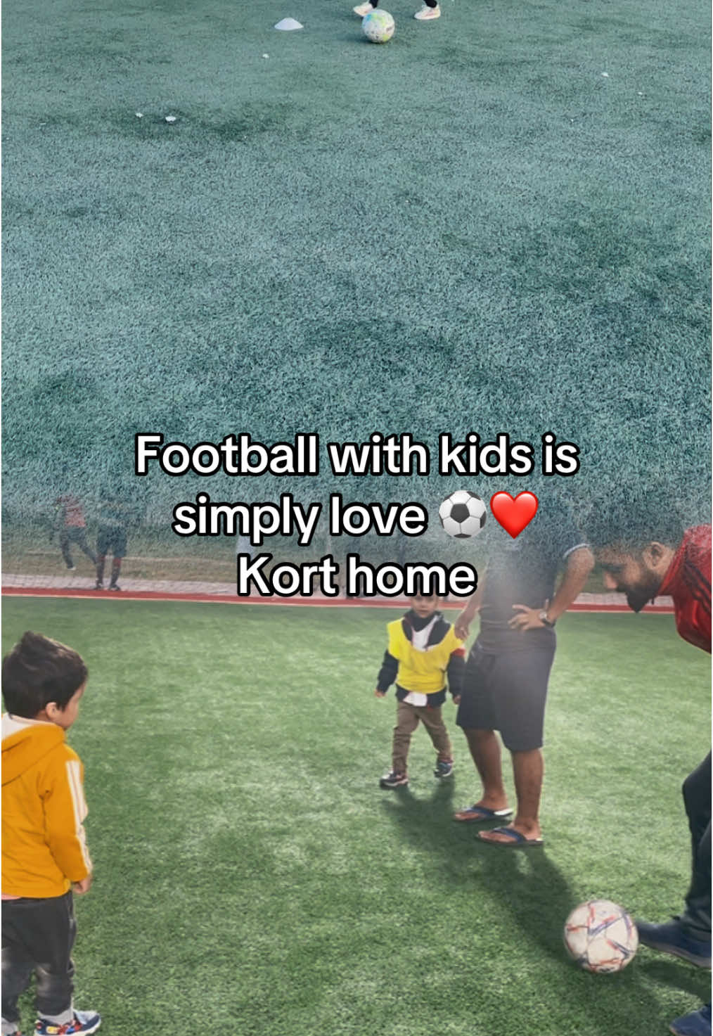 #football #futsal #futsalplayer #kort #futsalskill #foryoupage #foryou #practice 