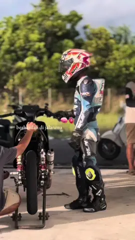 #CapCut #roadracing #fyp 