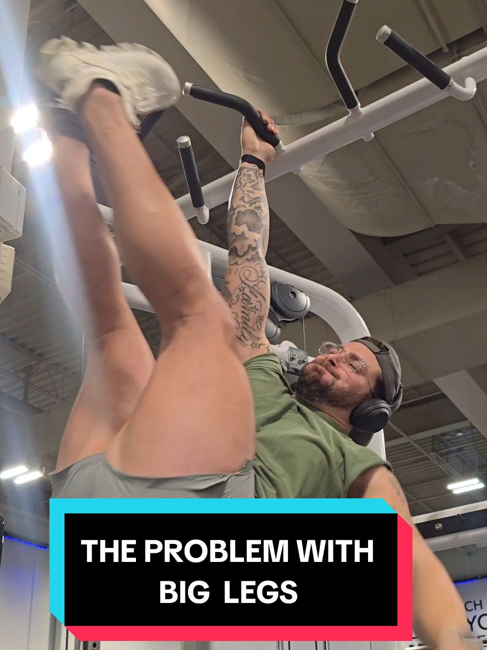 they are a blessing and a curse 🤷 #corestrength #workout #Fitness #legraises @Harvey Justice | Fitness @Harvey Justice | Fitness @Harvey Justice | Fitness  guys with big legs muscular legs  thigh problems 