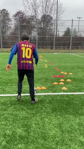 the HARDEST drill🔥to improve dribbling #football #skills #skill #footwork #technique #soccerskills #Soccer 