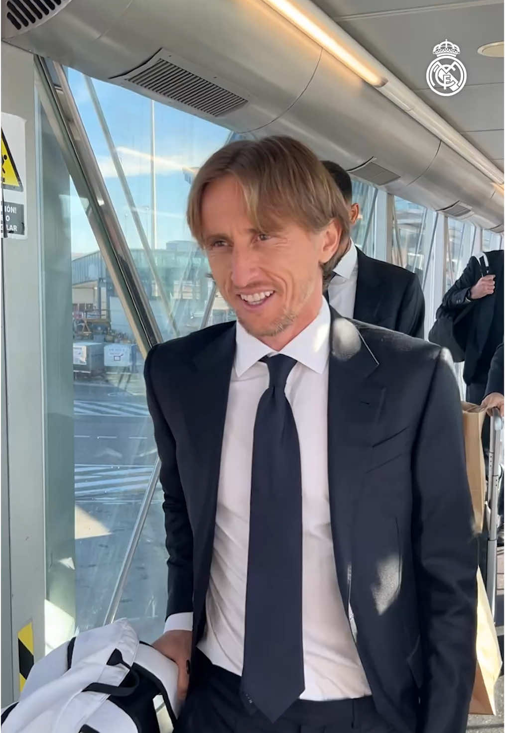 😎 Suit up! @ZEGNA | #RealMadridxZegna