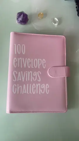 100 Envelope Savings Challenge is a great way to get into the habit of saving money! Put your extra change in here OR make it a part of your budget. Make sure you have a high yield savings account to put the money in at the end! #budgetingtiktok #budgetingforbeginners #budgeting #moneymindset #100envelopechallenge #100envelopesavingschallenge 