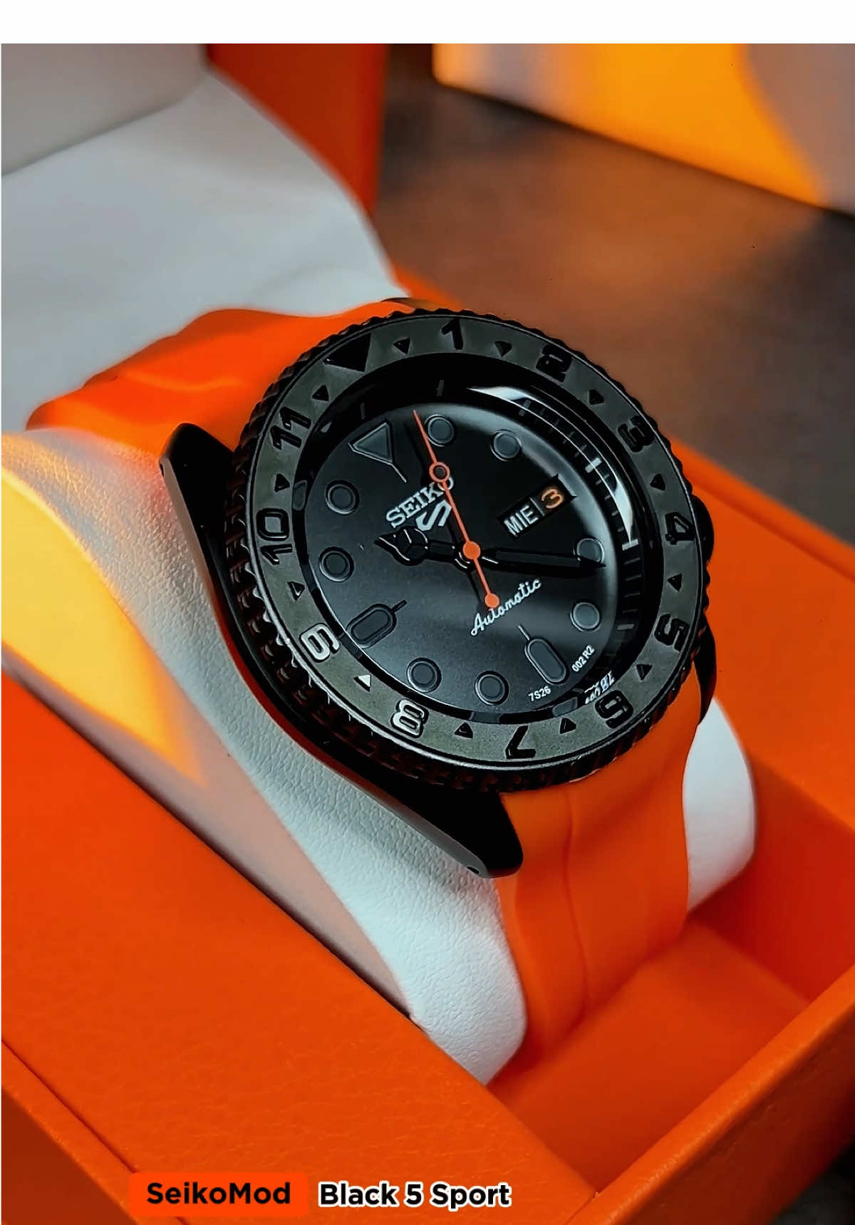 สีมาแรงปี 2025🧡 Seiko Mod Black 5Sport Orange Rubber Strap #ส้มกับดำเข้ากันดี้ดี🖤🧡#seikomod #5sport #rubberstrap #orangewatch  #review #รีวิว  @watchmodify  @watchmodify  @watchmodify 