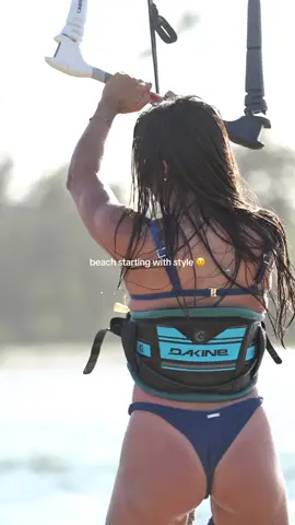 É o que nao falta. 😌 #kiteboarding #kitesurfingbrasil #kitesurfgirl #mulheresnosesportes #esporteradical 
