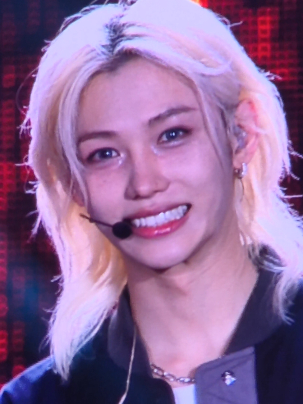 นี่คงเป็นการขอบคุณที่น่ารักที่สุดในโลกเท่าที่เคยพบเจอล่ะ☺️ #dominate_bangkok  #straykids  #felix 